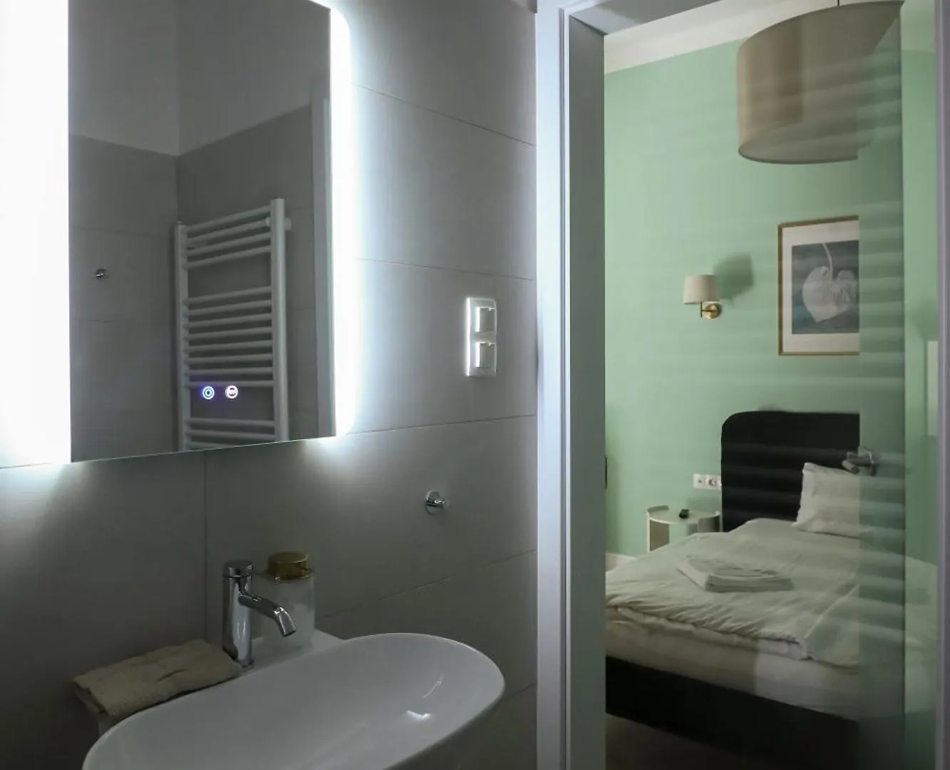 Ozone Silver&Gold Budapest Hungary