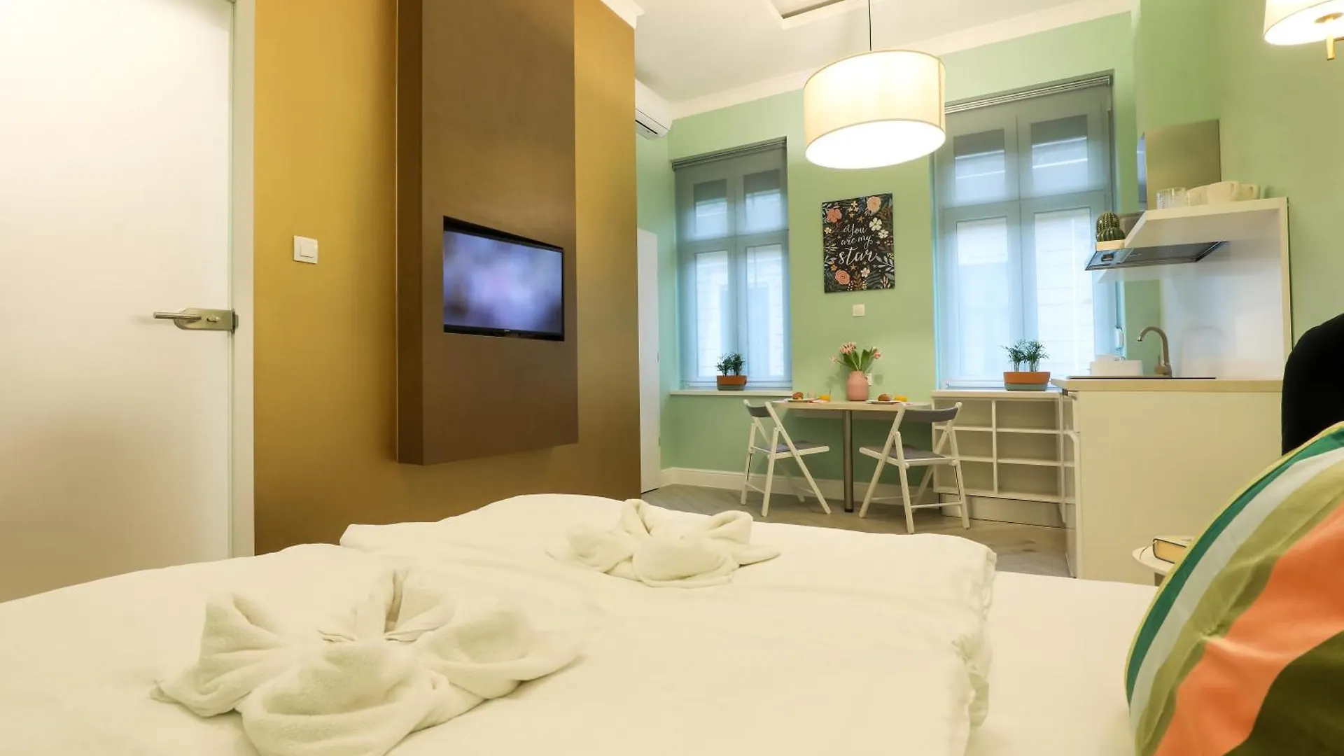 Ozone Silver&Gold Budapest 0*,